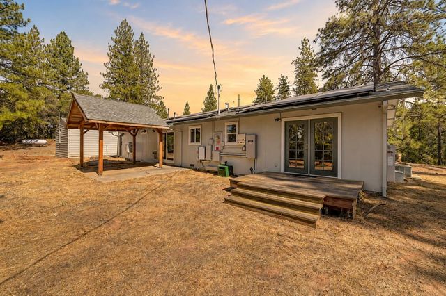 1528 Highland Dr, Placerville, CA 95667
