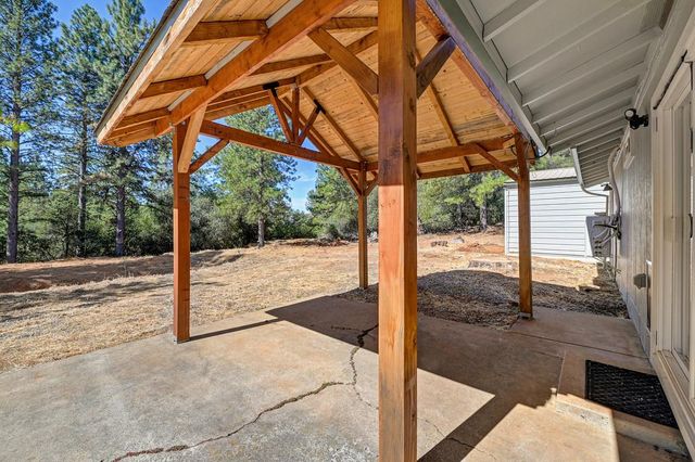 1528 Highland Dr, Placerville, CA 95667