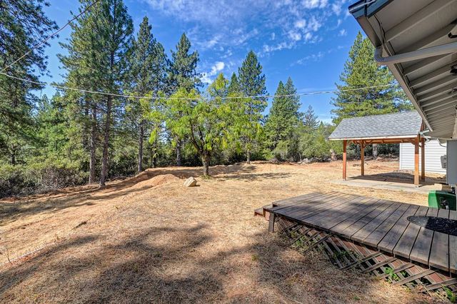 1528 Highland Dr, Placerville, CA 95667