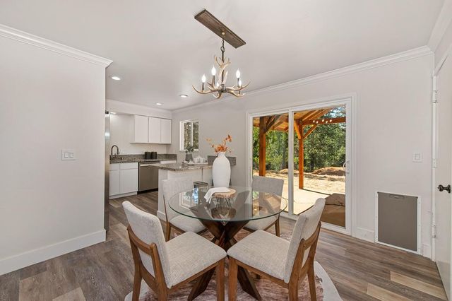 1528 Highland Dr, Placerville, CA 95667