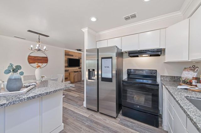 1528 Highland Dr, Placerville, CA 95667