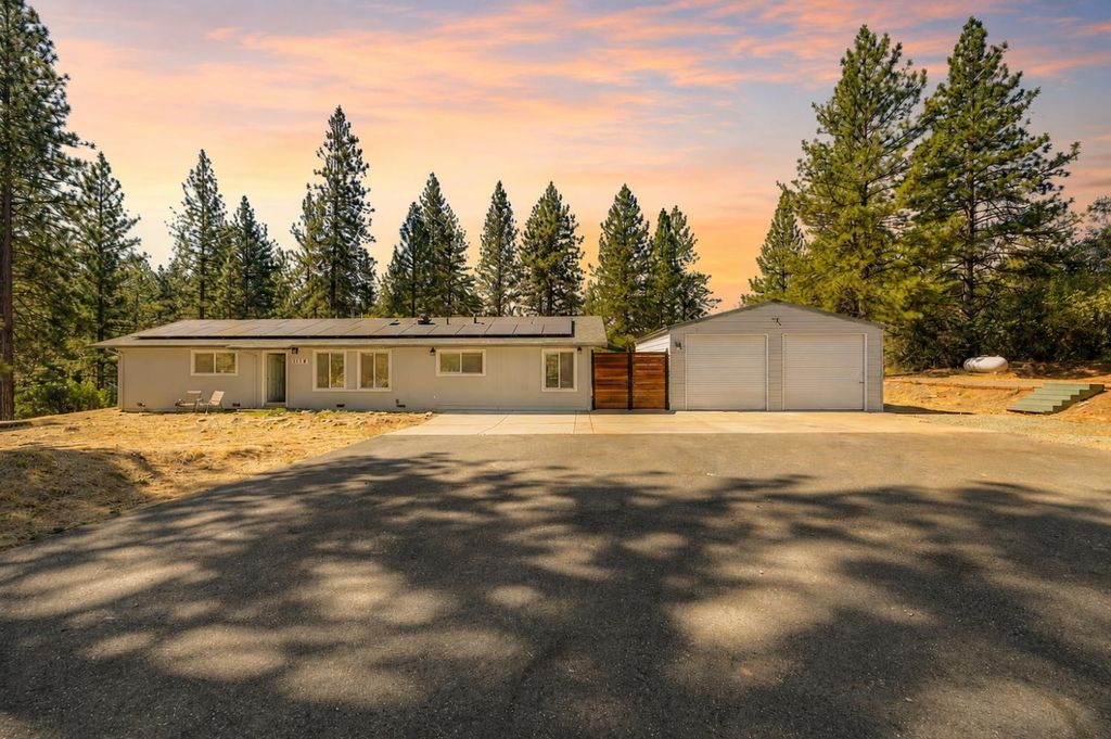 1528 Highland Dr, Placerville, CA 95667