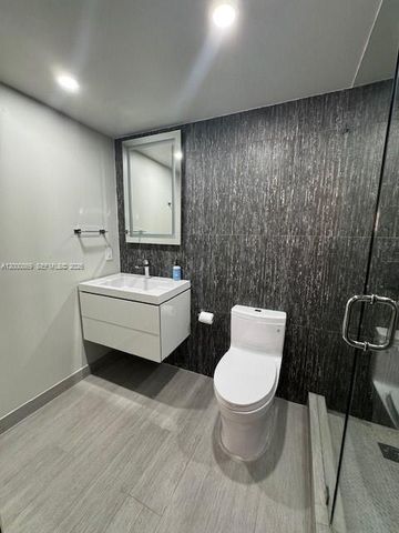 90 Edgewater Dr 606, Coral Gables, FL 33133