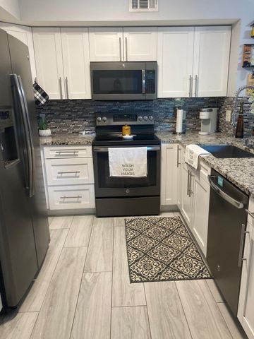 4856 N STATE ROAD 7 1303, Coconut Creek, FL 33073