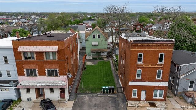 563 Tronolone Place, Niagara Falls, NY 14301