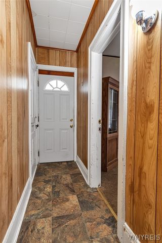 563 Tronolone Place, Niagara Falls, NY 14301