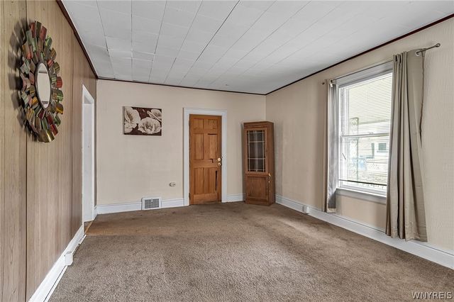 563 Tronolone Place, Niagara Falls, NY 14301