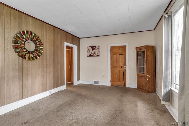 563 Tronolone Place, Niagara Falls, NY 14301