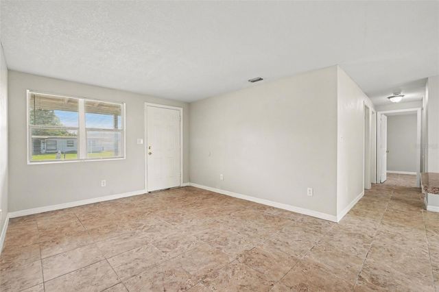 4923 S 82ND STREET, Tampa, FL 33619