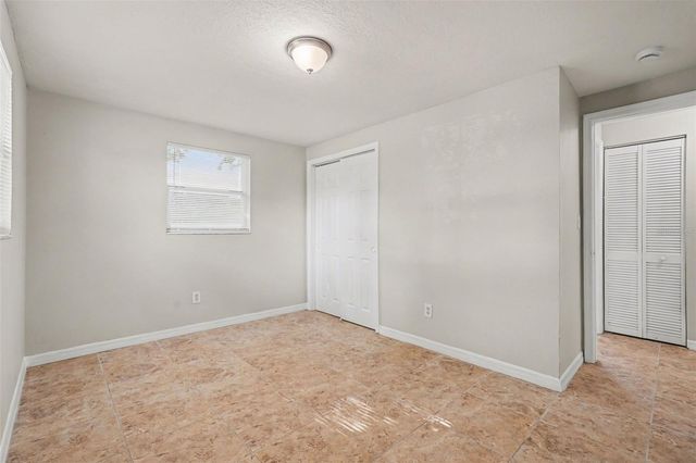 4923 S 82ND STREET, Tampa, FL 33619