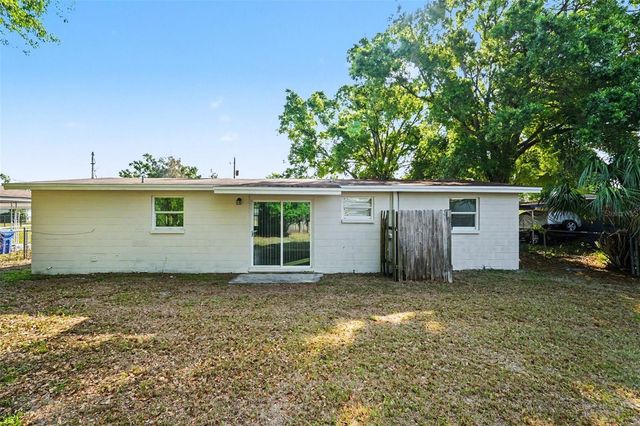 4923 S 82ND STREET, Tampa, FL 33619