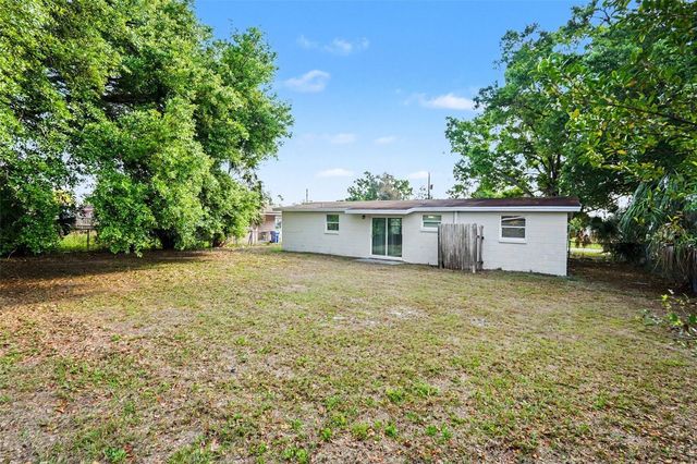 4923 S 82ND STREET, Tampa, FL 33619