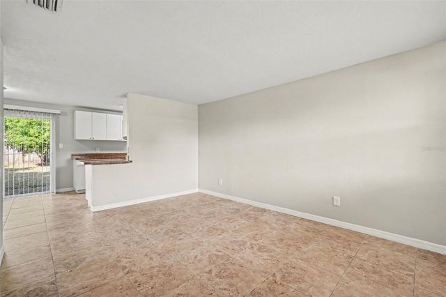 4923 S 82ND STREET, Tampa, FL 33619