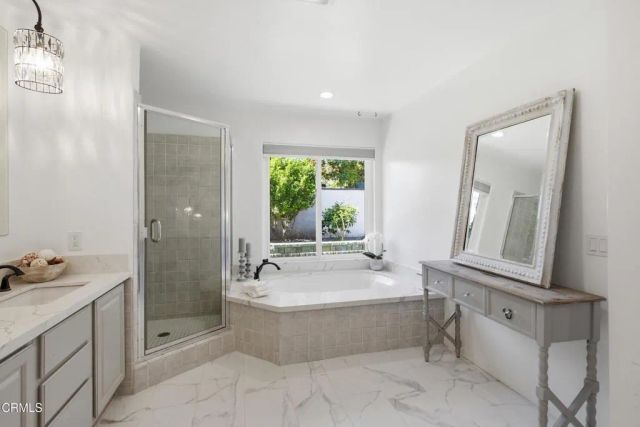 175 W Loop Drive, Camarillo, CA 93010