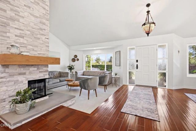 175 W Loop Drive, Camarillo, CA 93010