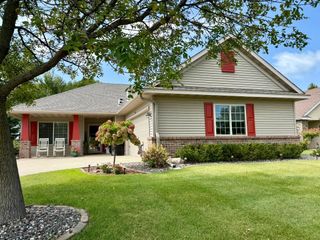 2512 7th Avenue SE, Willmar, MN 56201