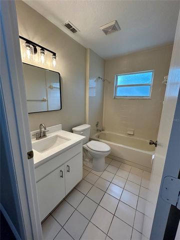 64 BOUGAINVILLEA DRIVE, Debary, FL 32713