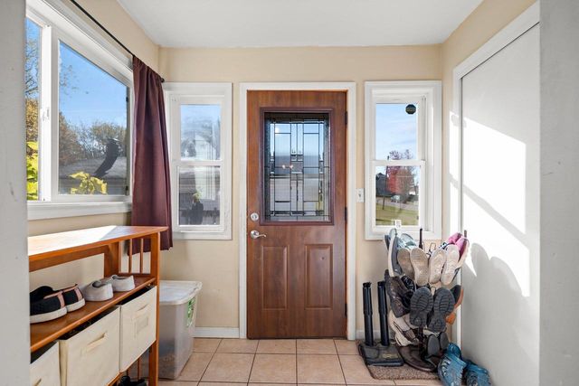 106 N LEMKE STREET, Cecil, WI 54111