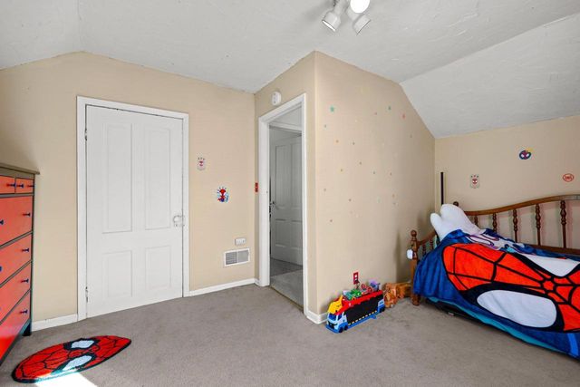 106 N LEMKE STREET, Cecil, WI 54111