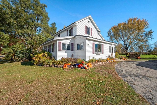 106 N LEMKE STREET, Cecil, WI 54111