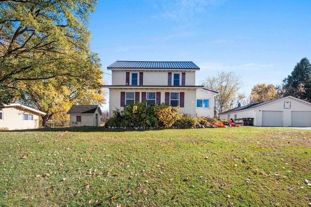 106 N LEMKE STREET, Cecil, WI 54111