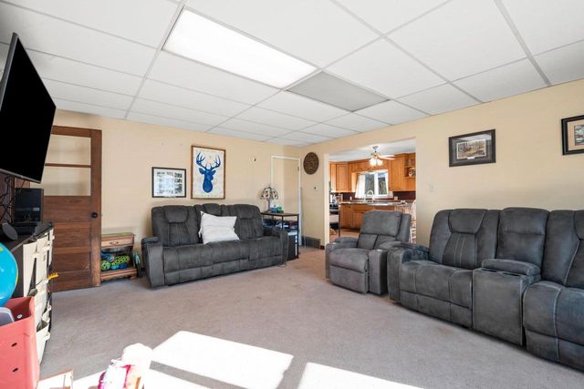 106 N LEMKE STREET, Cecil, WI 54111