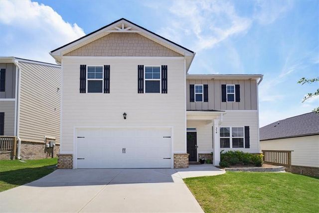 374 Murray Lane, Hoschton, GA 30548