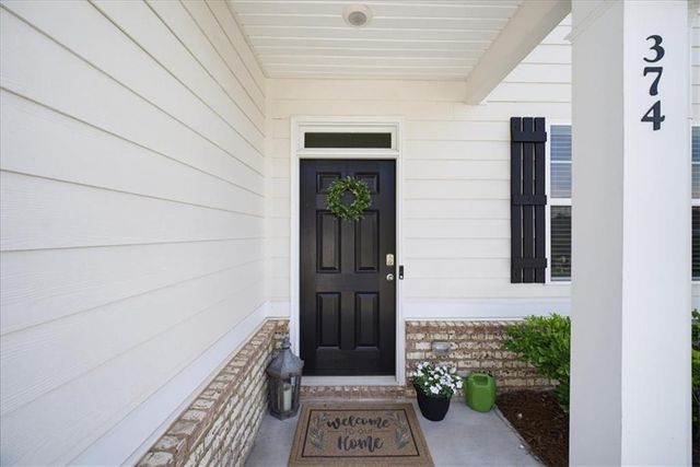 374 Murray Lane, Hoschton, GA 30548