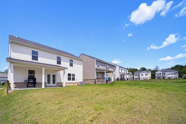 374 Murray Lane, Hoschton, GA 30548