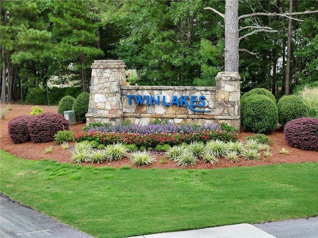 374 Murray Lane, Hoschton, GA 30548