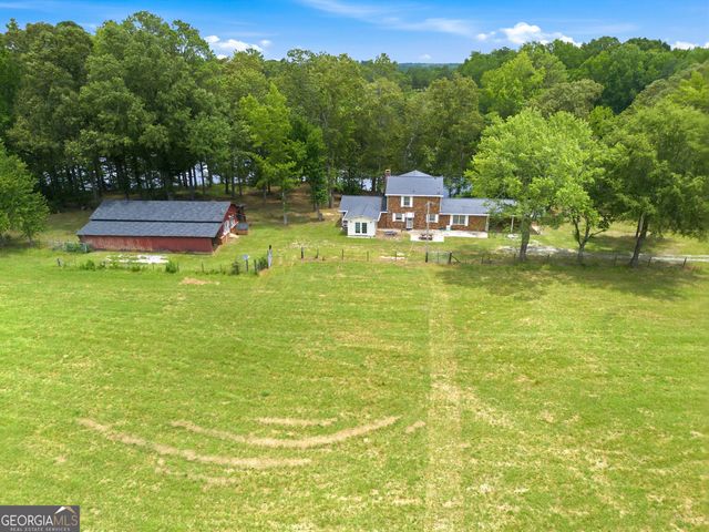 607 Grant Road, Brooks, GA 30205