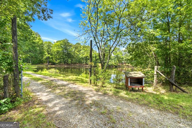 607 Grant Road, Brooks, GA 30205