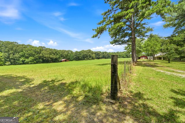 607 Grant Road, Brooks, GA 30205