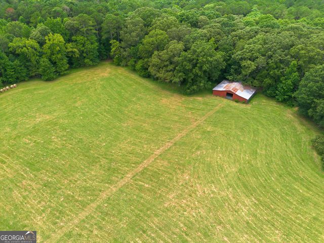 607 Grant Road, Brooks, GA 30205