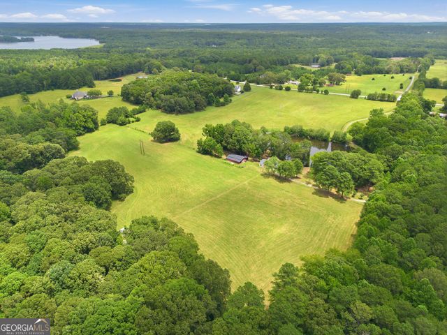 607 Grant Road, Brooks, GA 30205
