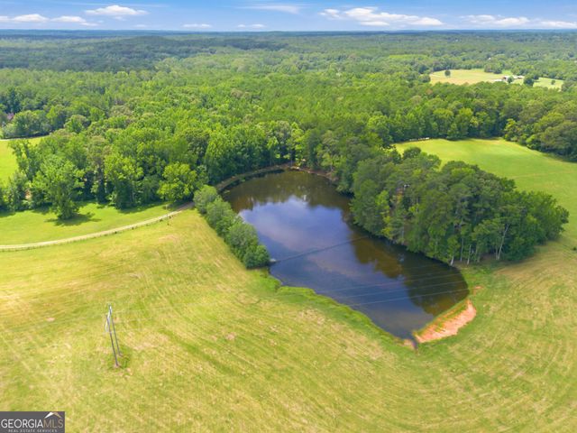 607 Grant Road, Brooks, GA 30205