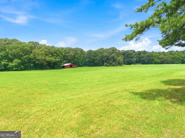 607 Grant Road, Brooks, GA 30205