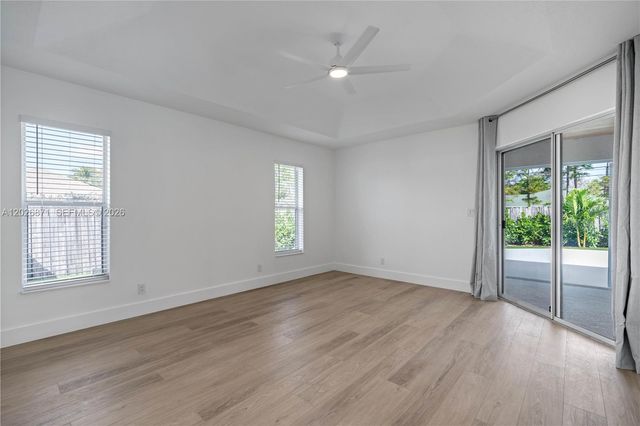 5923 Loxahatchee Pines Drive, Jupiter, FL 33458
