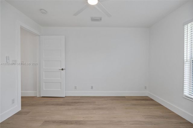 5923 Loxahatchee Pines Drive, Jupiter, FL 33458