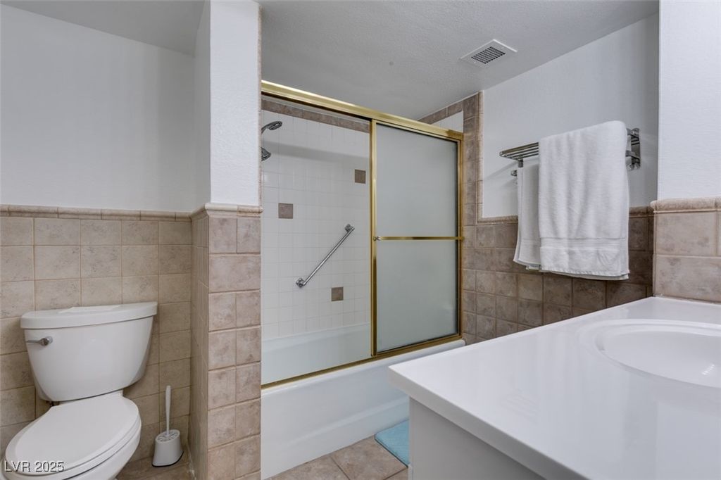 Image 26 of property listing at 205 East Harmon Avenue 112, Las Vegas, NV 89169