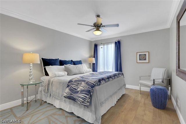 638 7th AVE S B638, Naples, FL 34102