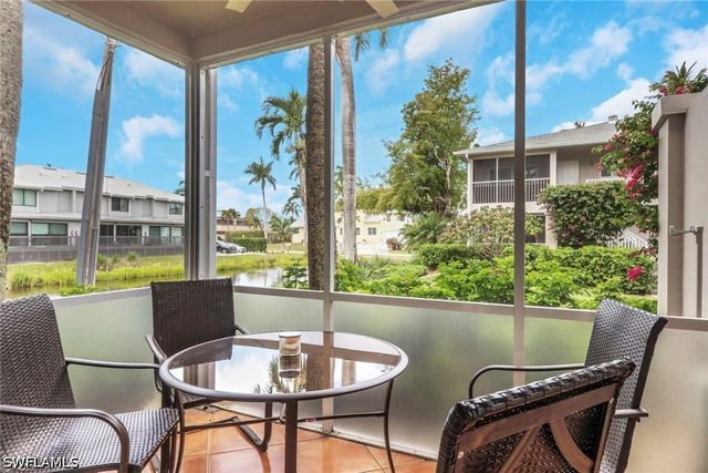 638 7th AVE S B638, Naples, FL 34102