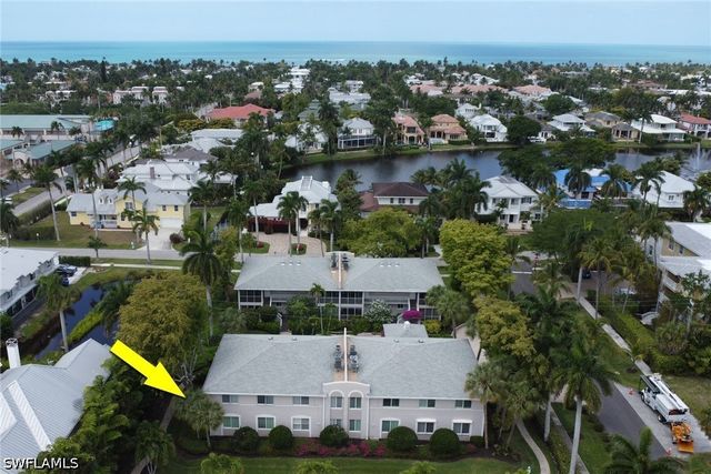 638 7th AVE S B638, Naples, FL 34102