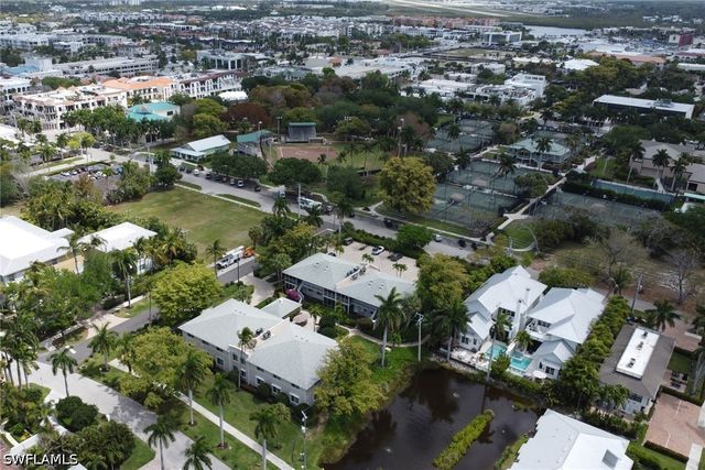 638 7th AVE S B638, Naples, FL 34102