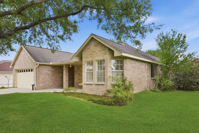 2739 S Peach Hollow Circle, Pearland, TX 77584