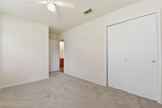 2739 S Peach Hollow Circle, Pearland, TX 77584