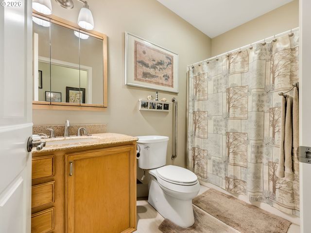 1990 Se SHERIDAN St, Astoria, OR 97103