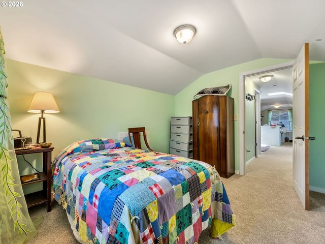 1990 Se SHERIDAN St, Astoria, OR 97103