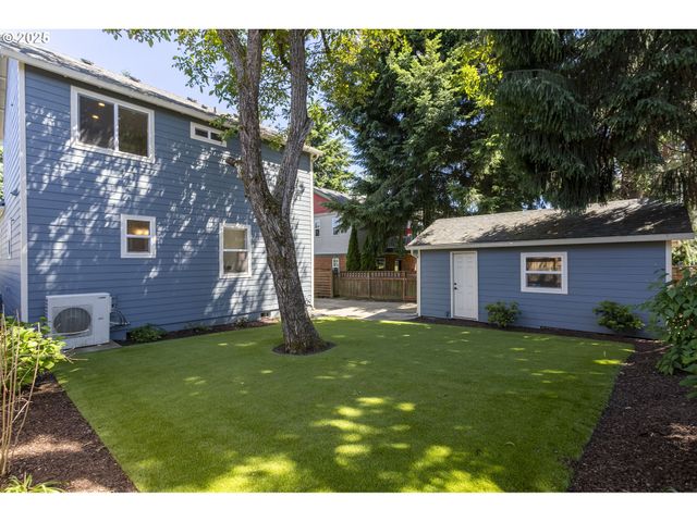 3817 Ne 11TH Ave, Portland, OR 97212