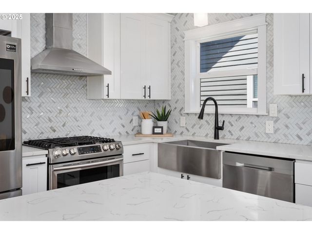 3817 Ne 11TH Ave, Portland, OR 97212